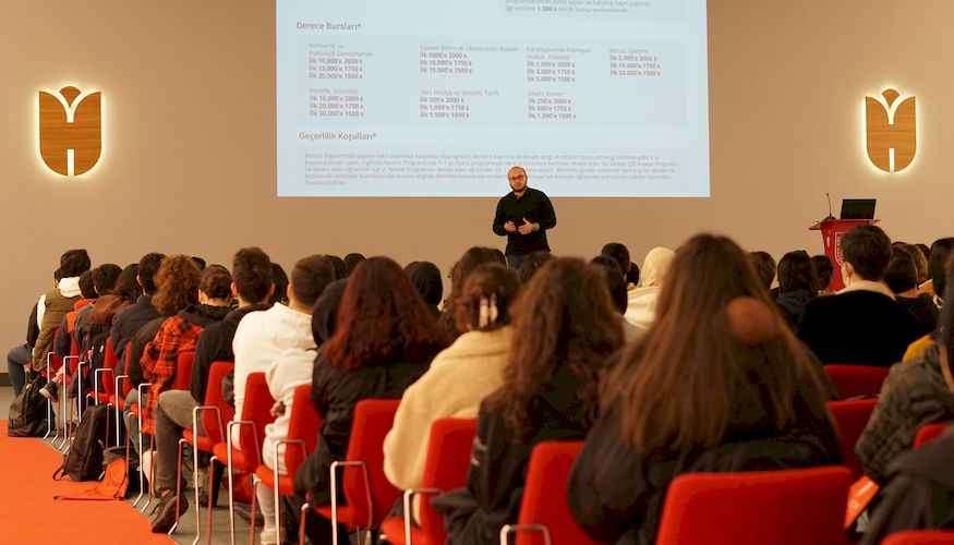 Tanıtımlar Kapsamında Liselileri Külliyemizde Ağırlamaya Devam Ediyoruz