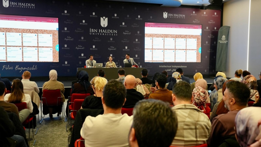 Eğitim Bilimleri Fakültesi'nin Katkılarıyla “Maarif Modelleri ve Eğitim Sistemleri” Etkinliği Gerçekleştirildi