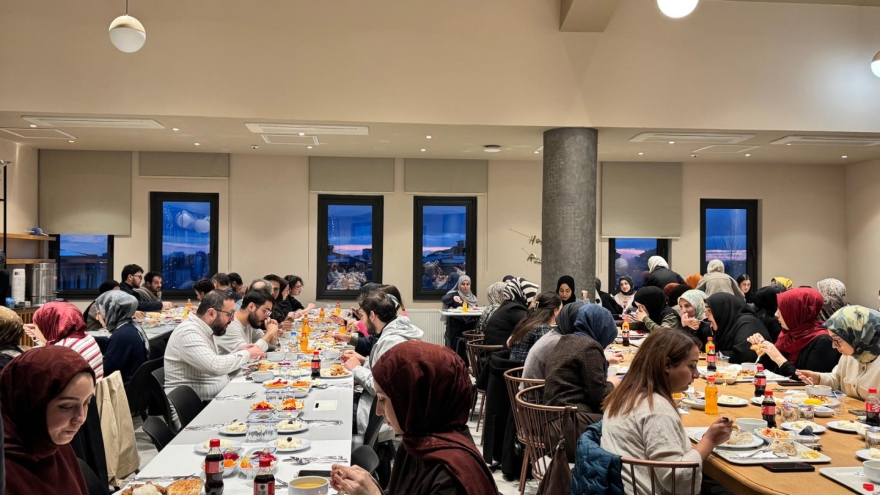 School of Education Students and Alumni Gather for an Iftar Program