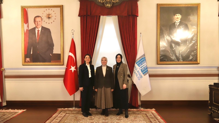 A Meaningful Visit from the School of Education to Darülaceze