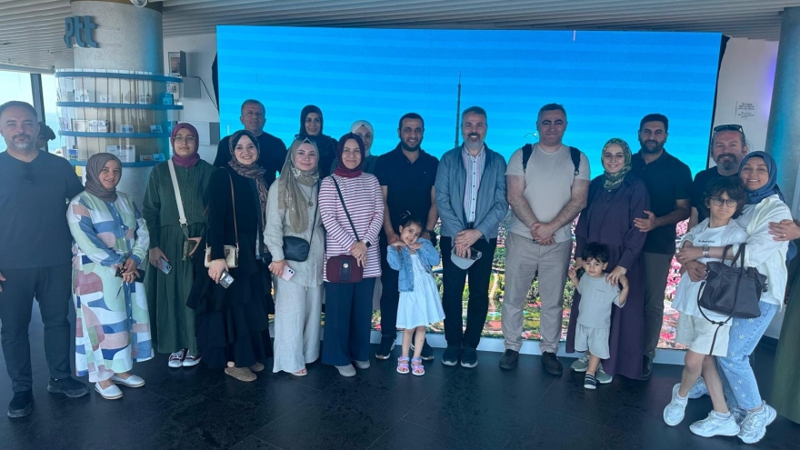 Eğitimde Yapay Zekâ Teknolojileri Yüksek Lisans Programında Eğitim Dönemi Çamlıca Kulesi Gezisiyle Sona Erdi