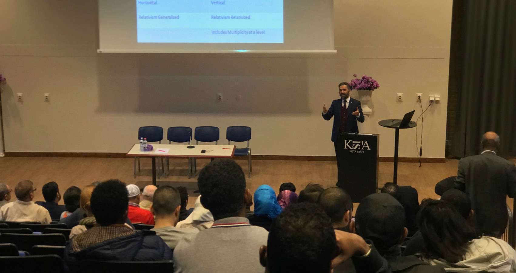 Prof. Şentürk Tells About 'Open Civilization and Diversity Management' in Sweden