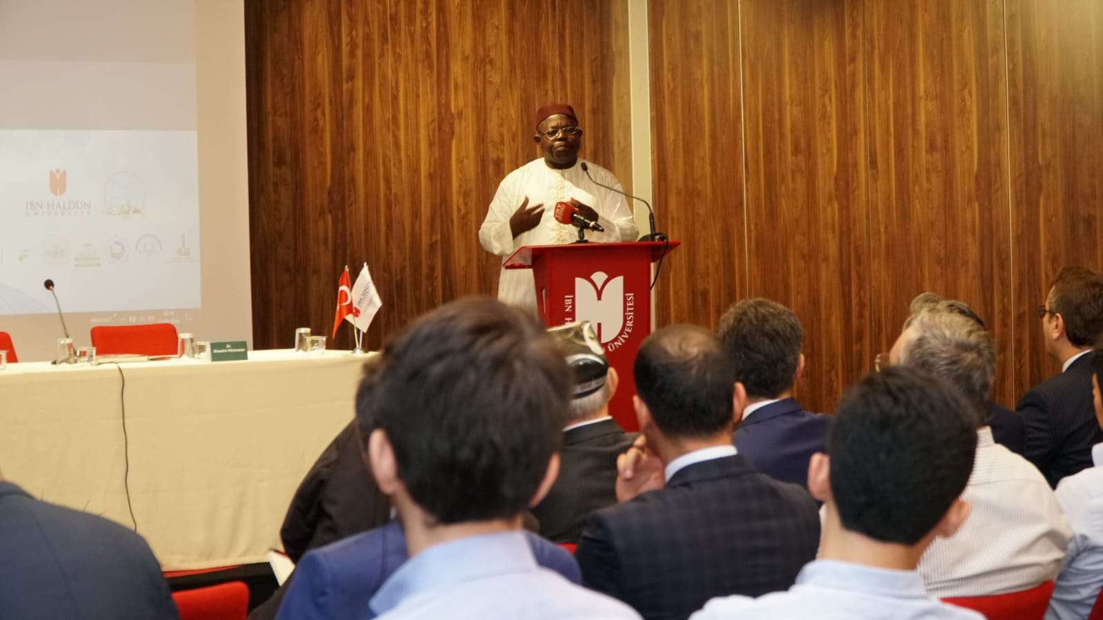Uluslararası ‘21. Asrın Tehditleri ve İslam Marifetinin Gayeleri’ Konferansı Üniversitemizde Gerçekleştirildi