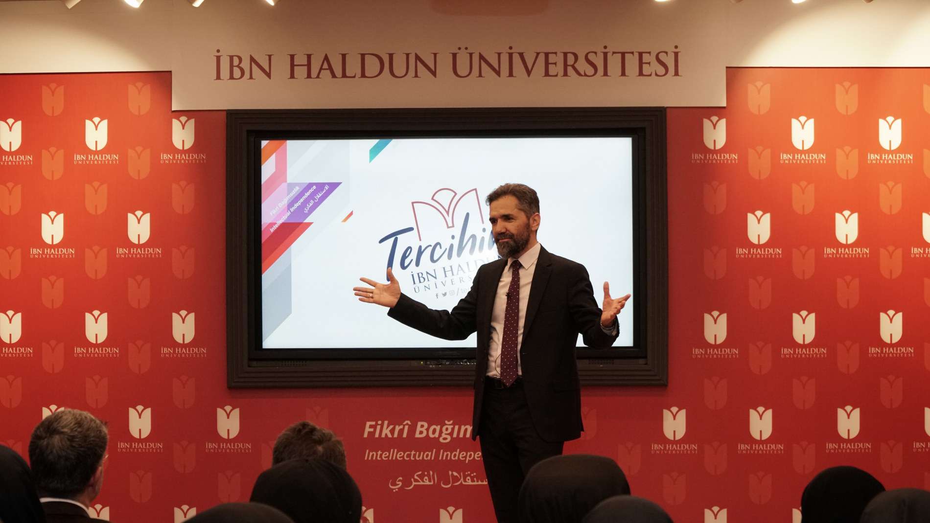 Rektörümüz Prof. Dr. Recep Şentürk Lise Öğrencilerine Malcolm X'i Anlattı
