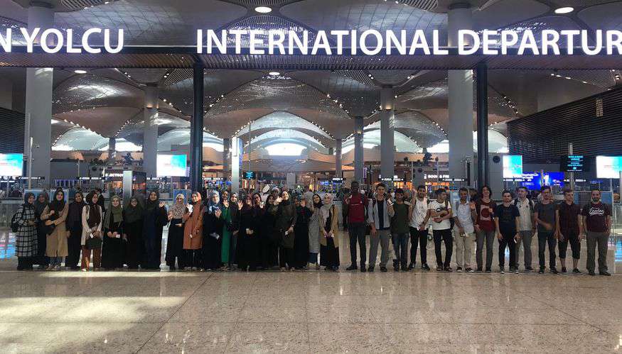 Arapça Hazırlığı Başarıyla Tamamlayan Öğrencilerimizi Yaz Okulu İçin Fas’a Yolcu Ettik