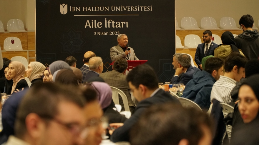 İbn Haldun Üniversitesi Ailesi İftarda Bir Araya Geldi