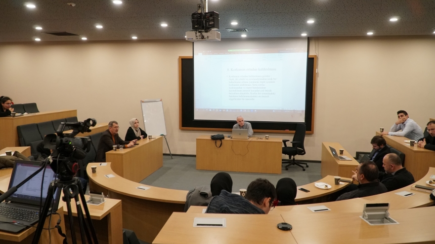 Philosophy of Quality Discussed at Wednesday Meetings
