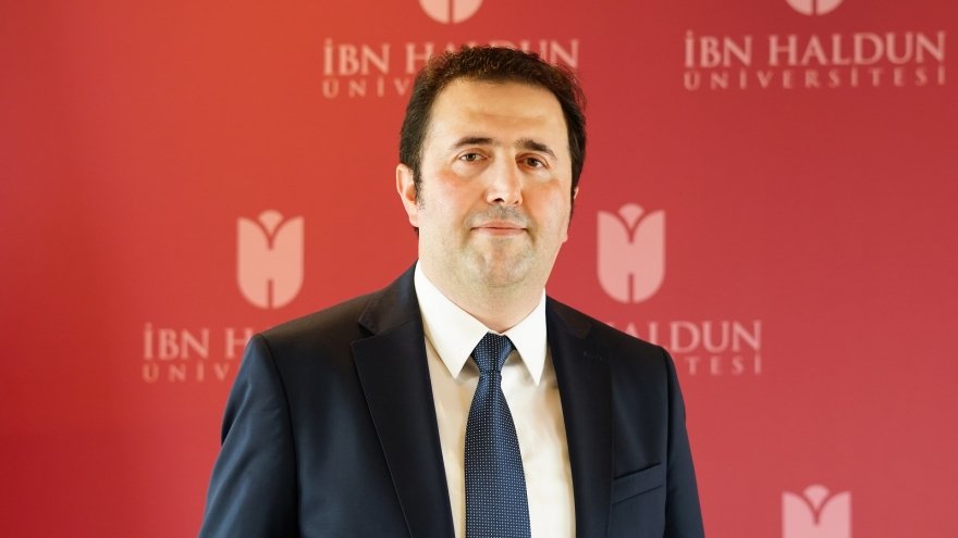 Hukuk Fakültesi Dekanımız Prof. Ömer Çınar Anayasa Mahkemesi Üyeliğine Seçildi