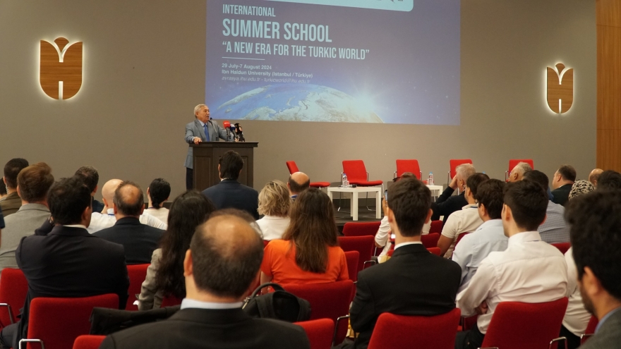 International Turkic World Summer School Started at our University