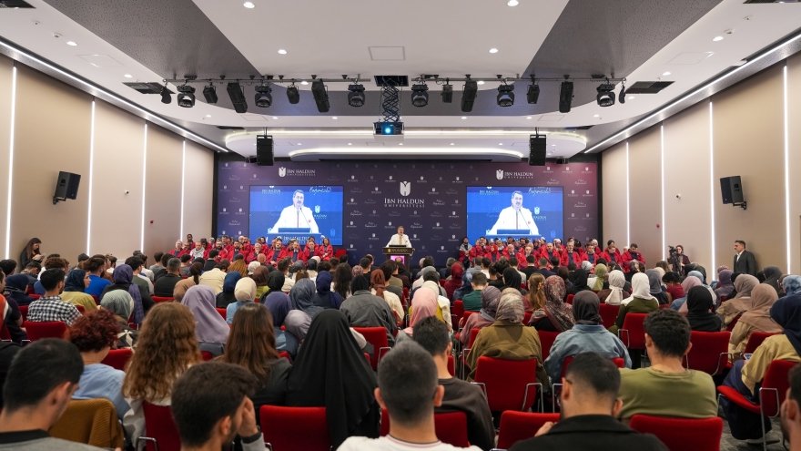 2025-2026 Yılı Akademik Açılış Töreni Geniş Bir Katılımla Gerçekleştirildi