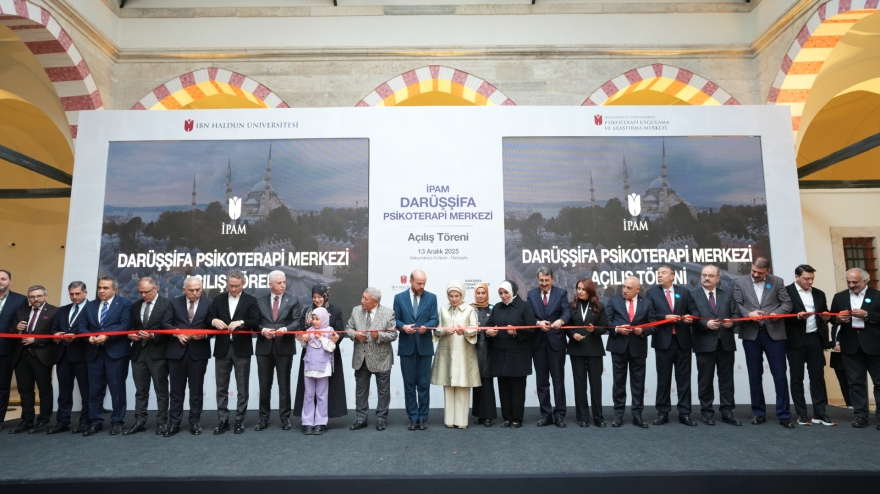 Emine Erdoğan Hanımefendi’nin Teşrifleriyle Darüşşifa Psikoterapi Merkezi Açıldı