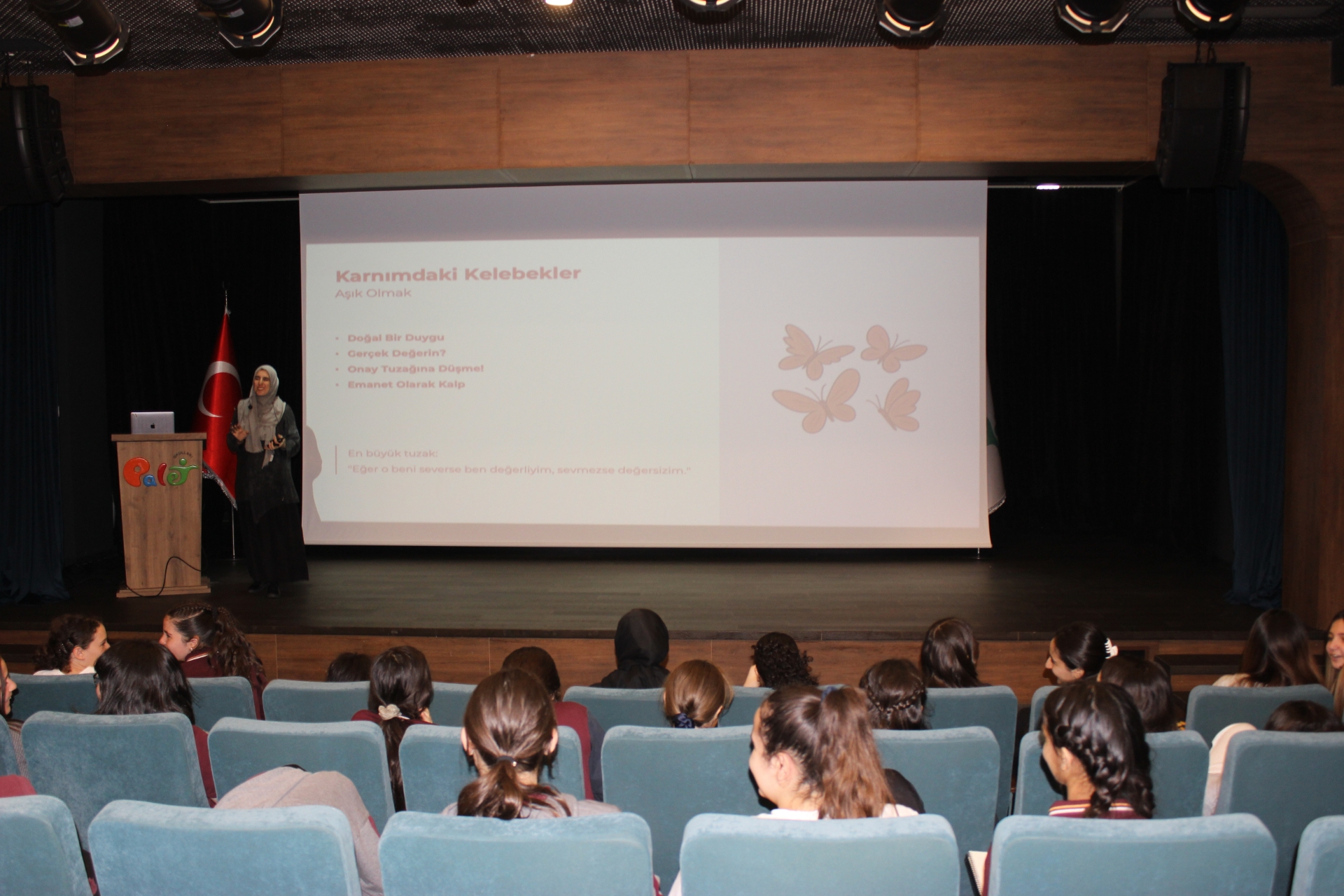 İPAM’dan Ergenlik Dönemini Anlamak Semineri