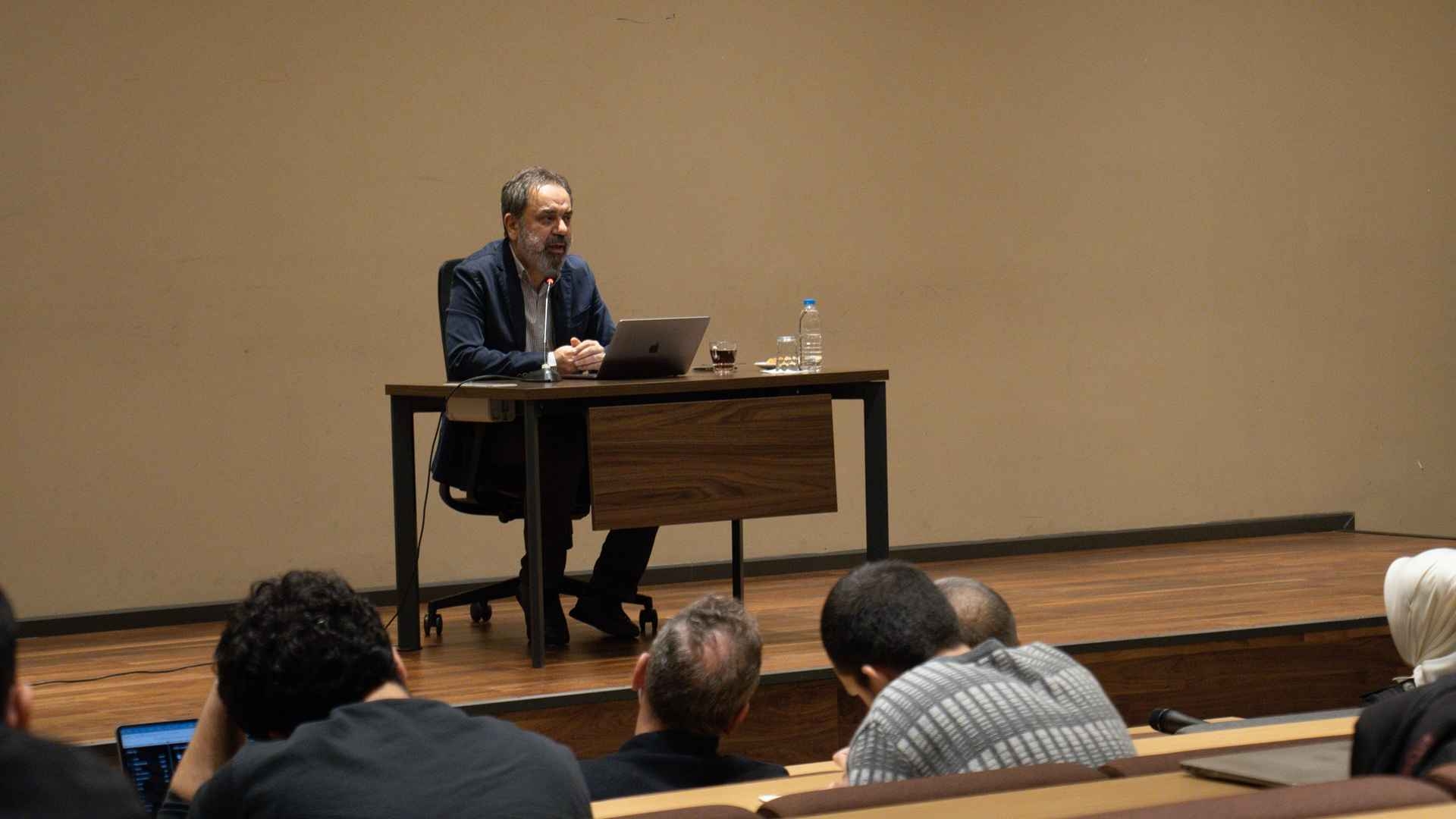 İslami İlimler Konferanslarının Bu Dönemki Son Oturumu Doç. Dr. Ahmet Murat Özel’in Katılımıyla Gerçekleştirildi