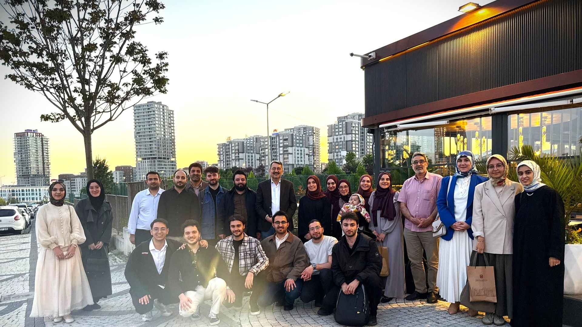 School of Islamic Studies Gathers for the Graduation Dinner