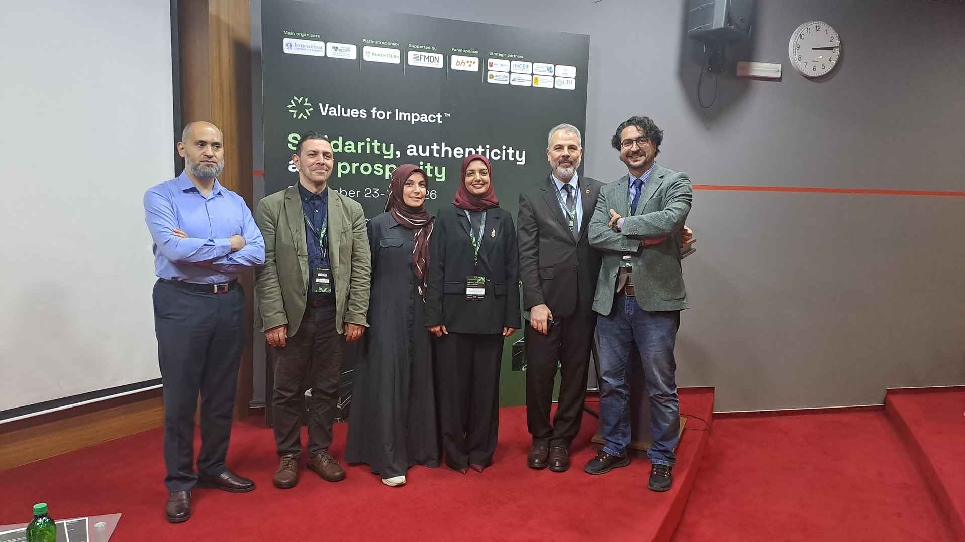  Büşra Sıdıka Kaya Examines Bosnia's Intellectual Heritage and Resilience in International Sarajevo University