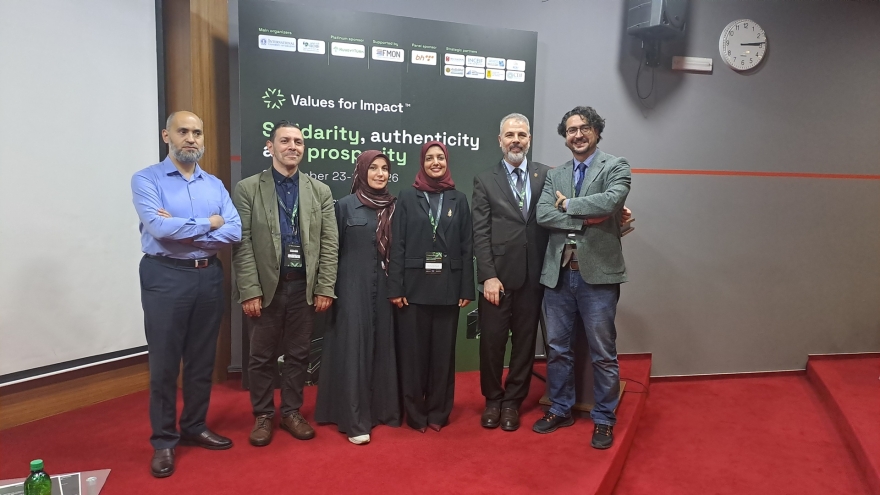  Büşra Sıdıka Kaya Examines Bosnia's Intellectual Heritage and Resilience in International Sarajevo University