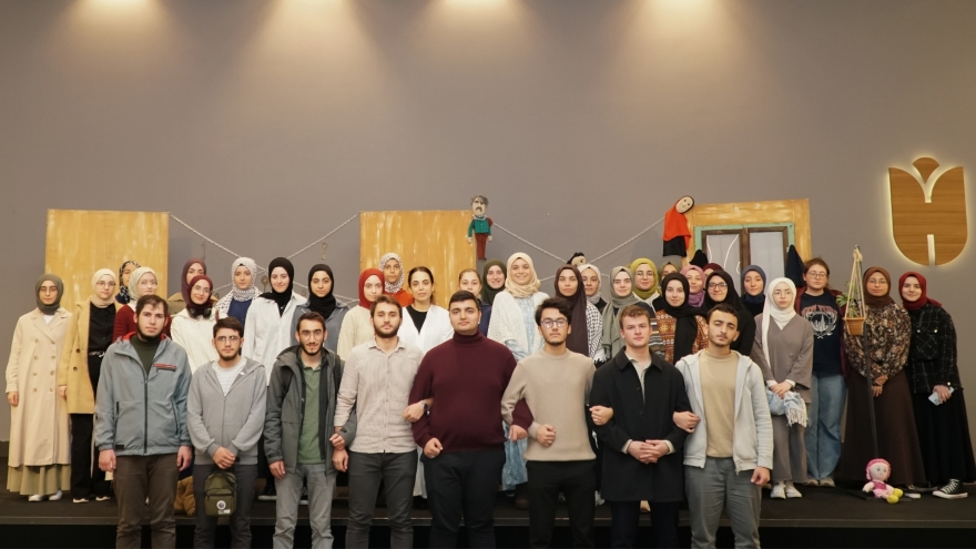 The Play “We Need to Talk About Palestine” has met with our students