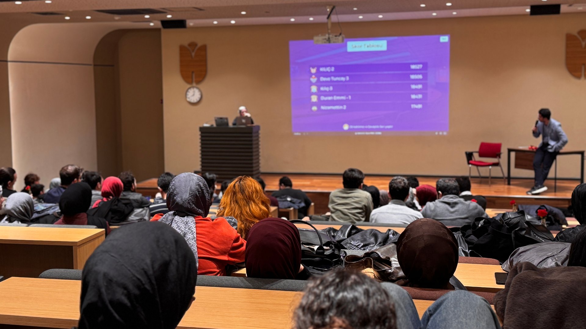 Kurtlar Vadisi: Quiz Night