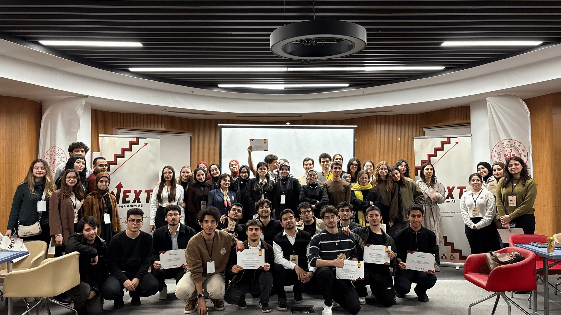 Nextop Summit: Taking a Step Towards the Future (UNIDES)