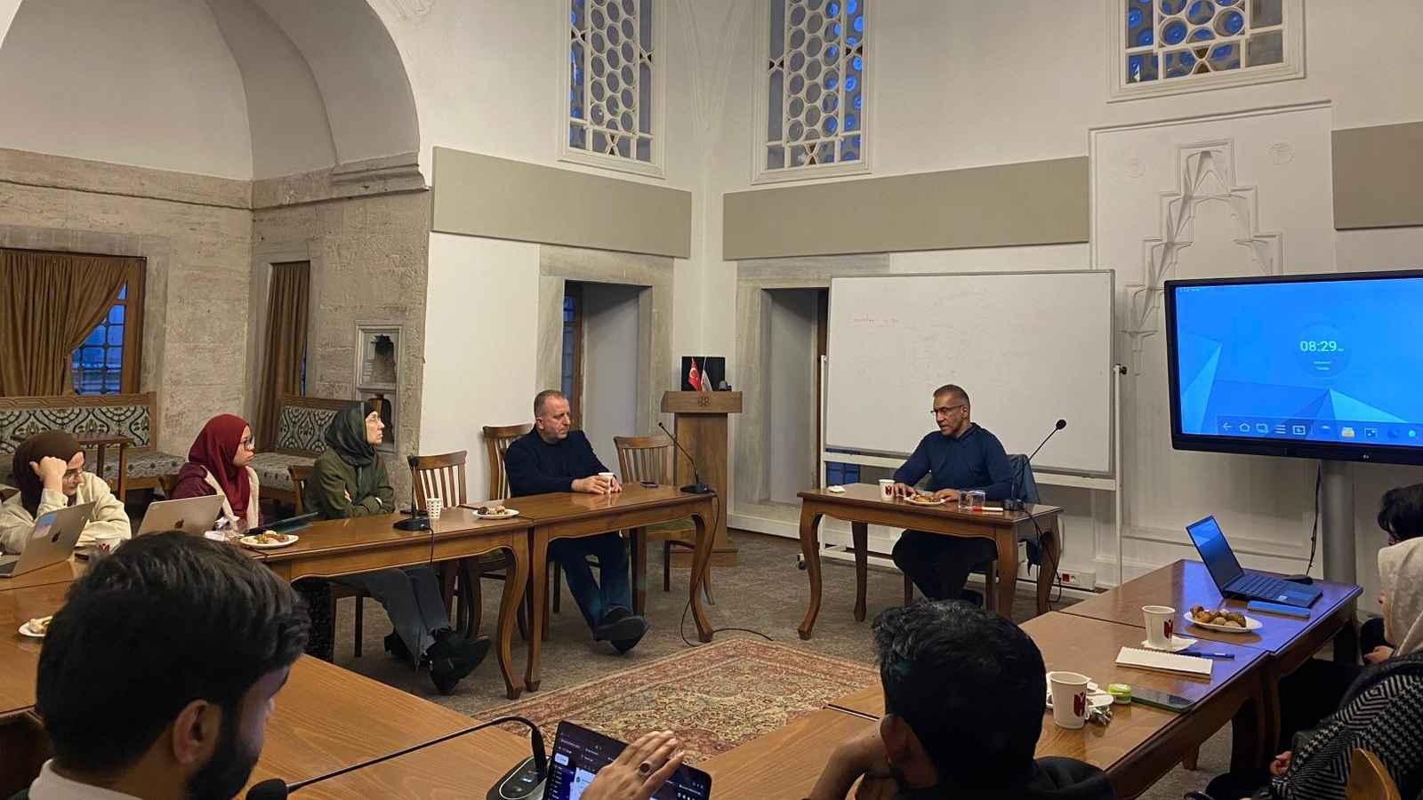 Prof. Siraj Ahmad Üniversitemizde “Batı Akademisinde Fikir Özgürlüğü” Konferansı Verdi