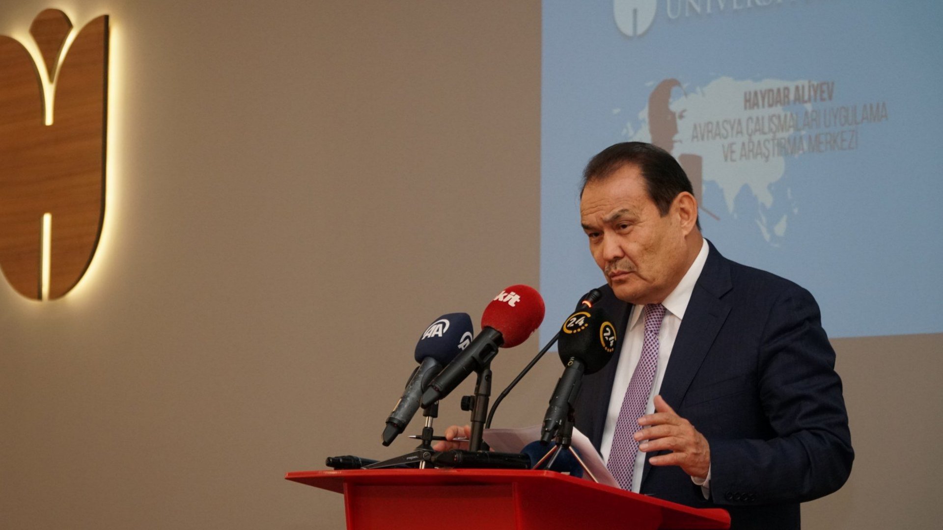 Türk Devletleri Teşkilatı Genel Sekreteri Baghdad Amreyev’i Üniversitemizde Ağırladık