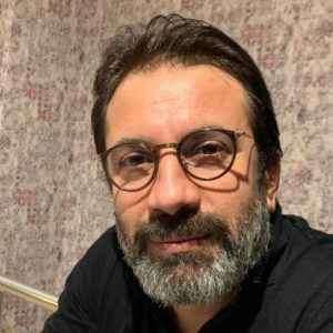 Psikiyatrist Doç. Dr. Vahdet Görmez